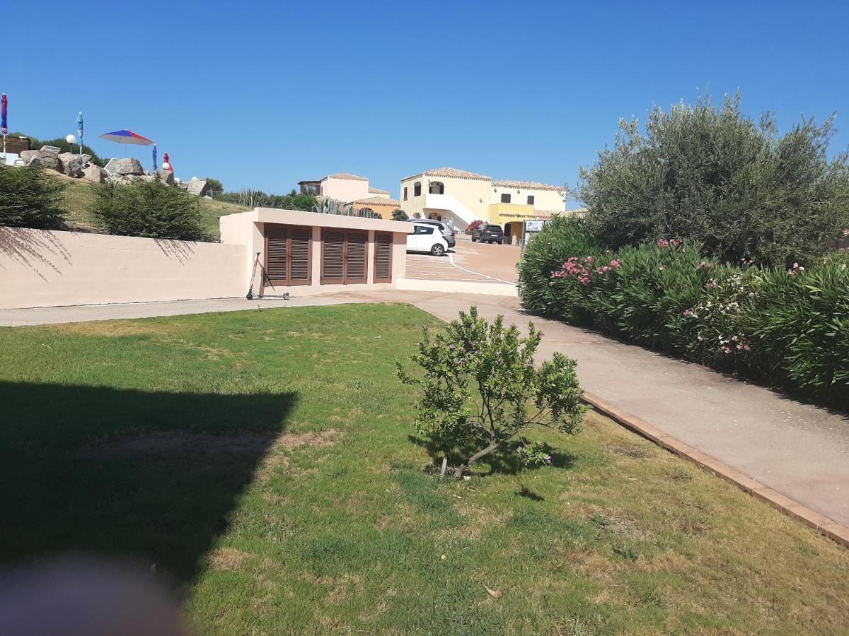 Appartamento Residence Mirice Vignola Mare Aglientu Casa Giorgia Exteriör bild